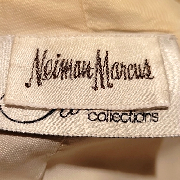 Vintage Neiman Marcus Farinae Womens Jacket White With Gold Accents SZ8 - Picture 6 of 9